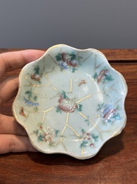 Une collection vari&eacute;e de huit pi&egrave;ces en porcelaine de Chine famille rose, 18/19&egrave;me
