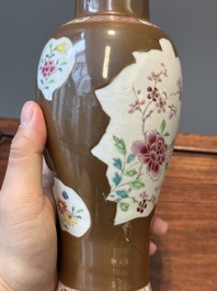 A Chinese capucin-brown-ground famille rose garniture of five vases with floral design, Qianlong
