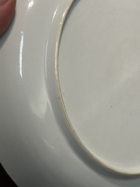Een fijn Chinees famille rose eierschaal bord met het verhaal van 'De ossenherder en de weefster', Yongzheng