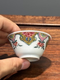 Five Chinese famille rose cups and six saucers with floral decor, Yongzheng/Qianlong