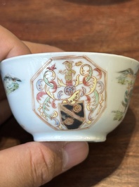 Tasse et soucoupe en porcelaine de Chine famille rose aux armes de Beekman de Z&eacute;lande pour le march&eacute; hollandais, Yongzheng