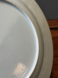 Five Chinese famille rose plates with floral design, Yongzheng/Qianlong