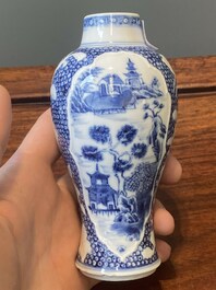 Een paar Chinese blauw-witte vazen en vier zoutvaten in blauw-wit, famille rose en Imari-stijl, Kangxi/Qianlong