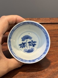 A varied collection of 45 pieces Chinese porcelain, Kangxi and later