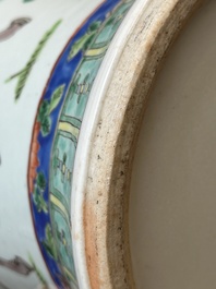 Vase en porcelaine de Chine famille verte &agrave; d&eacute;cor de guerriers &agrave; cheval, 19&egrave;me