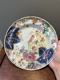 Collection de sept pi&egrave;ces en porcelaine de Chine famille rose &agrave; d&eacute;cor de feuilles de tabac, Qianlong