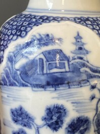 Een paar Chinese blauw-witte vazen en vier zoutvaten in blauw-wit, famille rose en Imari-stijl, Kangxi/Qianlong