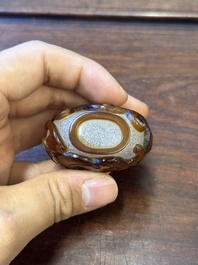 A rare Chinese brown-overlay white glass snuff bottle with chilong design, Qianlong/Jiaqing