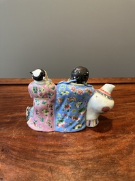 Rare compte-gouttes en porcelaine de Chine famille rose en forme de Libai, Qianlong/Jiaqing