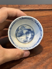 A varied collection of 45 pieces Chinese porcelain, Kangxi and later