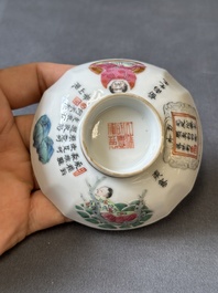 Een Chinese famille rose 'Wu Shuang Pu' dekselkom, vier deksels en een schotel, Daoguang/Xianfeng
