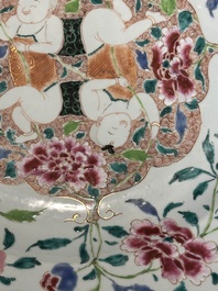A pair of Chinese famille rose 'Hehe Erxian' dishes, Yongzheng/Qianlong