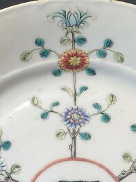 A pair of Chinese famille rose 'Jiangxi Province' plates, endless knot mark, 19/20th C.