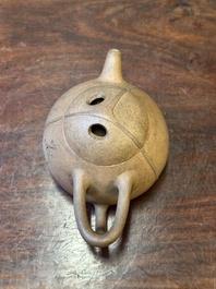 A Chinese Yixing stoneware 'Shipiao 石瓢' teapot, Ren Bonian 任伯年 signed, dated 1879