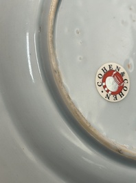 Assiette en porcelaine de Chine famille rose &agrave; d&eacute;cor 'Magu', Yongzheng