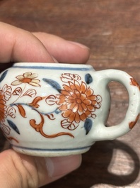 Een Chinese Imari-stijl miniatuur theepot, Kangxi