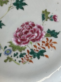 Une collection vari&eacute;e de huit pi&egrave;ces en porcelaine de Chine famille rose, 18/19&egrave;me