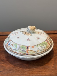 Une terrine couverte &agrave; deux compartiments et une assiette monogramm&eacute;e en porcelaine de Chine famille rose de Canton, 19&egrave;me