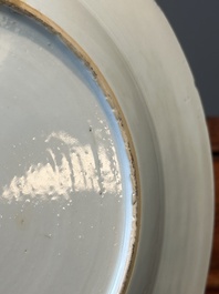 An unusual Dutch-decorated Chinese grisaille plate, Qianlong