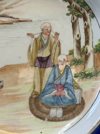 A rare Chinese Canton famille rose plate with a blue-glazed border, 19th C.