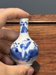 A varied collection of 45 pieces Chinese porcelain, Kangxi and later