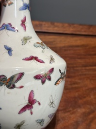 A Chinese famille rose vase with butterfly design, Guangxu mark, 19th C.