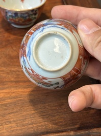 Een verzameling van 23 Chinese koppen en schotels, Kangxi/Qianlong