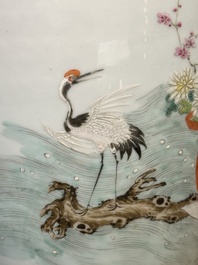 Een Chinese famille rose vaas met Lan Caihe, Qianlong merk en periode