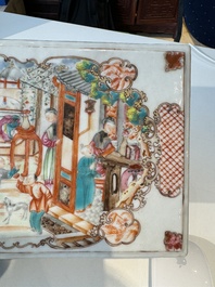 Tr&egrave;s rare coffret d'ensemble &agrave; th&eacute; en porcelaine de Chine famille rose de Canton &agrave; d&eacute;cor mandarin, Qianlong