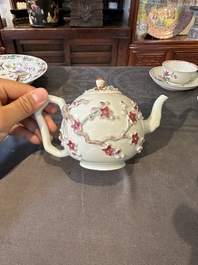 Collection vari&eacute;e en porcelaine de Chine famille rose, Yongzheng/Qianlong