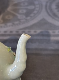 Collection vari&eacute;e en porcelaine de Chine famille rose, Yongzheng/Qianlong