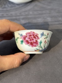 Collection vari&eacute;e en porcelaine de Chine famille rose, Yongzheng/Qianlong