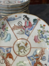 Acht Chinese famille rose koppen en zeven schotels, Xianfeng merk en periode