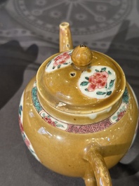 Collection vari&eacute;e en porcelaine de Chine famille rose et verte, 18/19&egrave;me