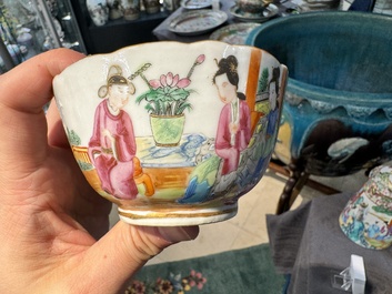 A very extensive Chinese Canton famille rose 81-piece dinner service, 19th C.