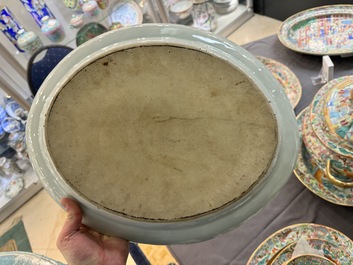 A very extensive Chinese Canton famille rose 81-piece dinner service, 19th C.