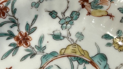 Twee paar Chinese famille verte koppen en schotels, Kangxi