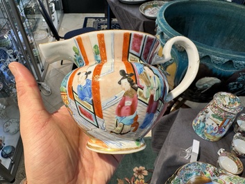 A very extensive Chinese Canton famille rose 81-piece dinner service, 19th C.