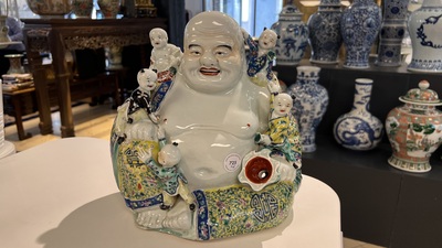 Two Chinese famille rose figures of Buddha, Zhu Mao Sheng 朱茂生 mark, 19/20th C.