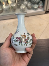 Collection vari&eacute;e en porcelaine de Chine famille rose et qianjiang cai, 19/20&egrave;me