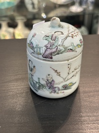 Collection vari&eacute;e en porcelaine de Chine famille rose et qianjiang cai, 19/20&egrave;me