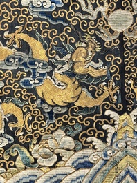 A Chinese gold- and silver-thread-embroidered silk cloth with dragons, Qing