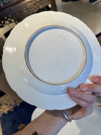 Collection vari&eacute;e de 11 pi&egrave;ces en porcelaine de Chine en bleu et blanc et famille rose, Yongzheng/Qianlong
