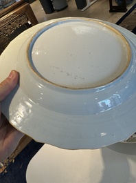 Collection vari&eacute;e de 11 pi&egrave;ces en porcelaine de Chine en bleu et blanc et famille rose, Yongzheng/Qianlong