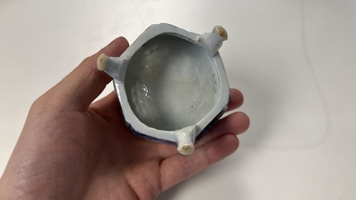 Five Chinese blue and white salts and a sprinkler with copper mounts, Kangxi/Jiaqing
