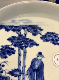 Plat en porcelaine de Chine en bleu et blanc &agrave; d&eacute;cor de 'Wang Xizhi 王羲之', Yongzheng