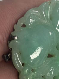 Collection vari&eacute;e de 16 pi&egrave;ces de bijoux et bo&icirc;tes, dont du jade, de l'or et de l'argent, Chine, 19&egrave;me