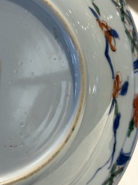 Drie Chinese verte-Imari 'Stanislaw' borden en vijf famille rose borden,  Kangxi/Yongzheng