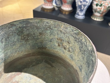 A rare Chinese archaic silver-inlaid bronze cosmetic box and cover, 'lian', Western Han