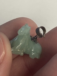 Collection vari&eacute;e de 16 pi&egrave;ces de bijoux et bo&icirc;tes, dont du jade, de l'or et de l'argent, Chine, 19&egrave;me